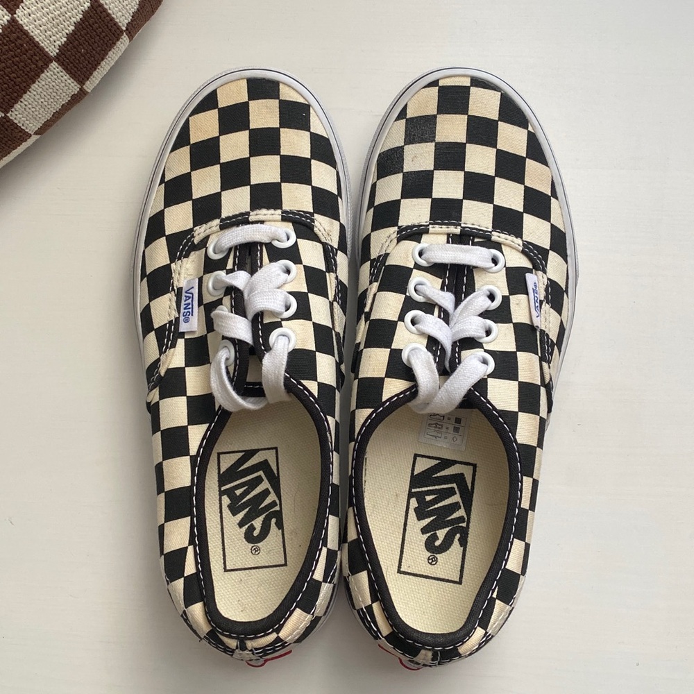 Vans Classic Lace-up Checkerboard Shoes